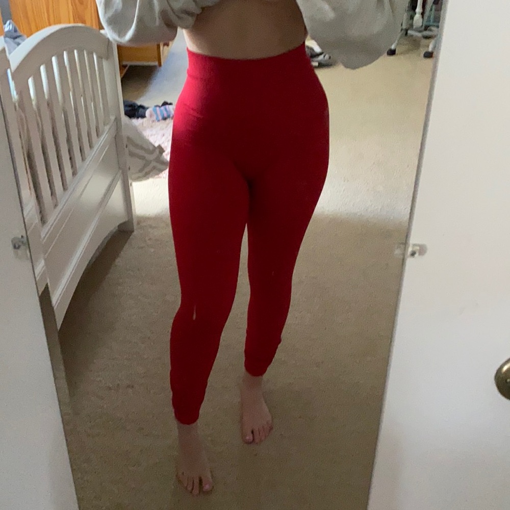 🔺NEVER BEEN WORN🔺Red FleeceLinedThermal Leggings